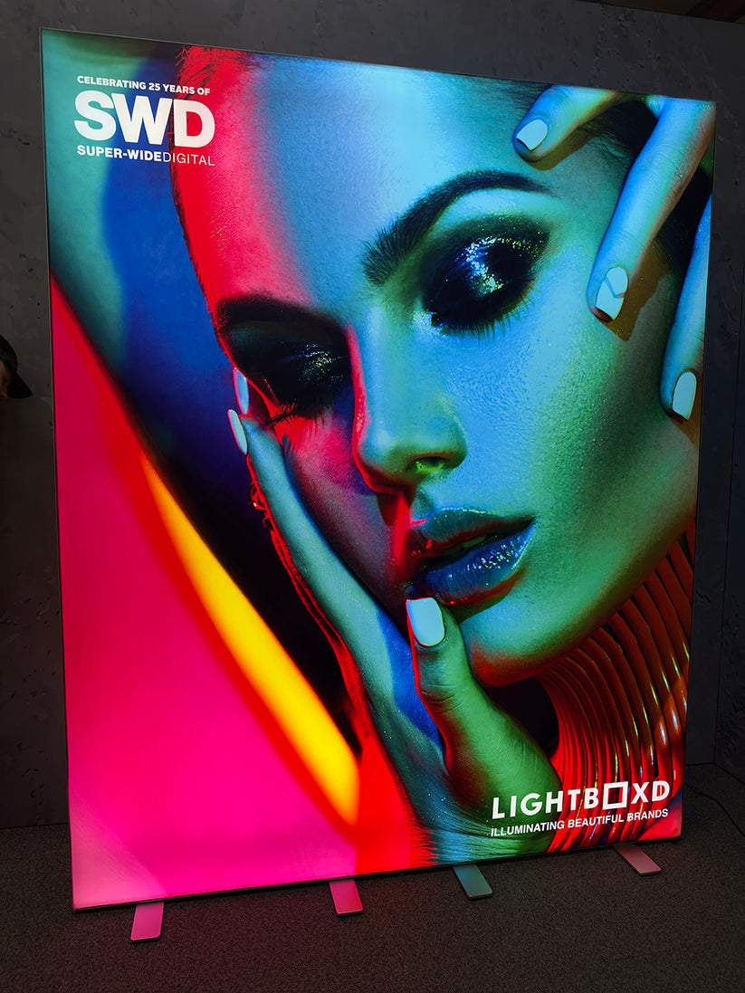 LightBoxd Premium Lightbox Kits WITH Graphic – Super-Wide Digital