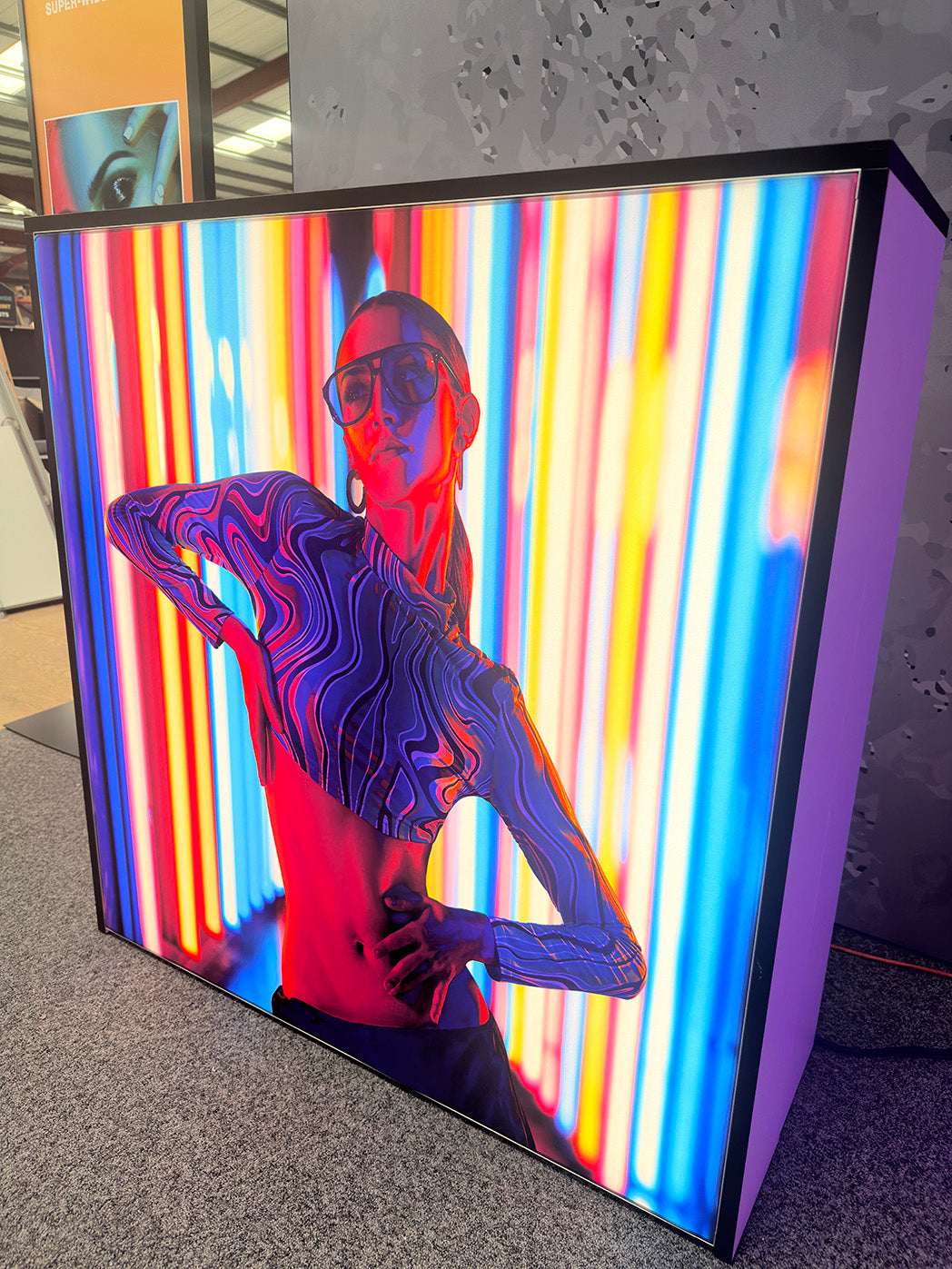 LightBoxd Premium LED Counter – Super-Wide Digital